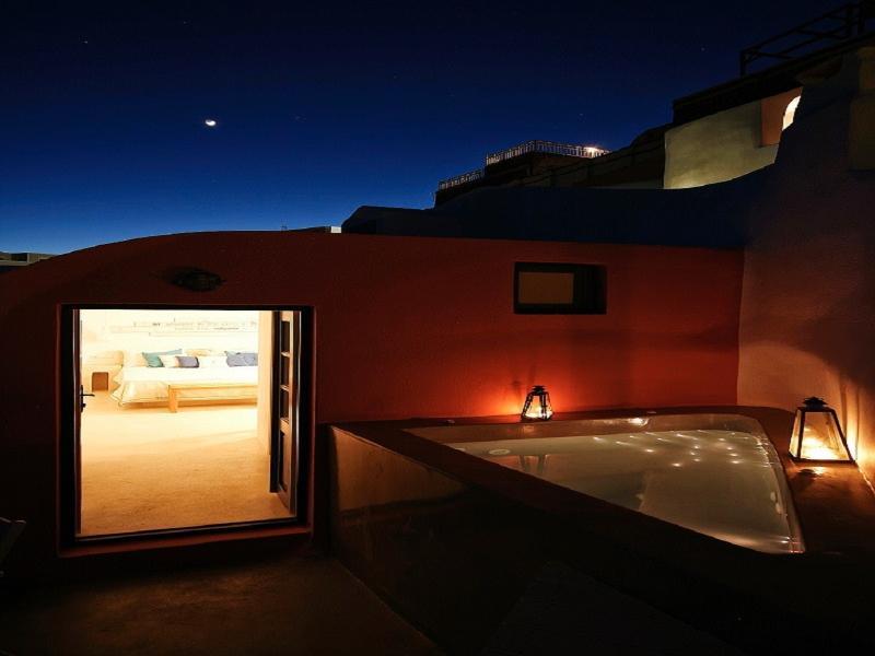 Chroma Suites Oia  Bagian luar foto