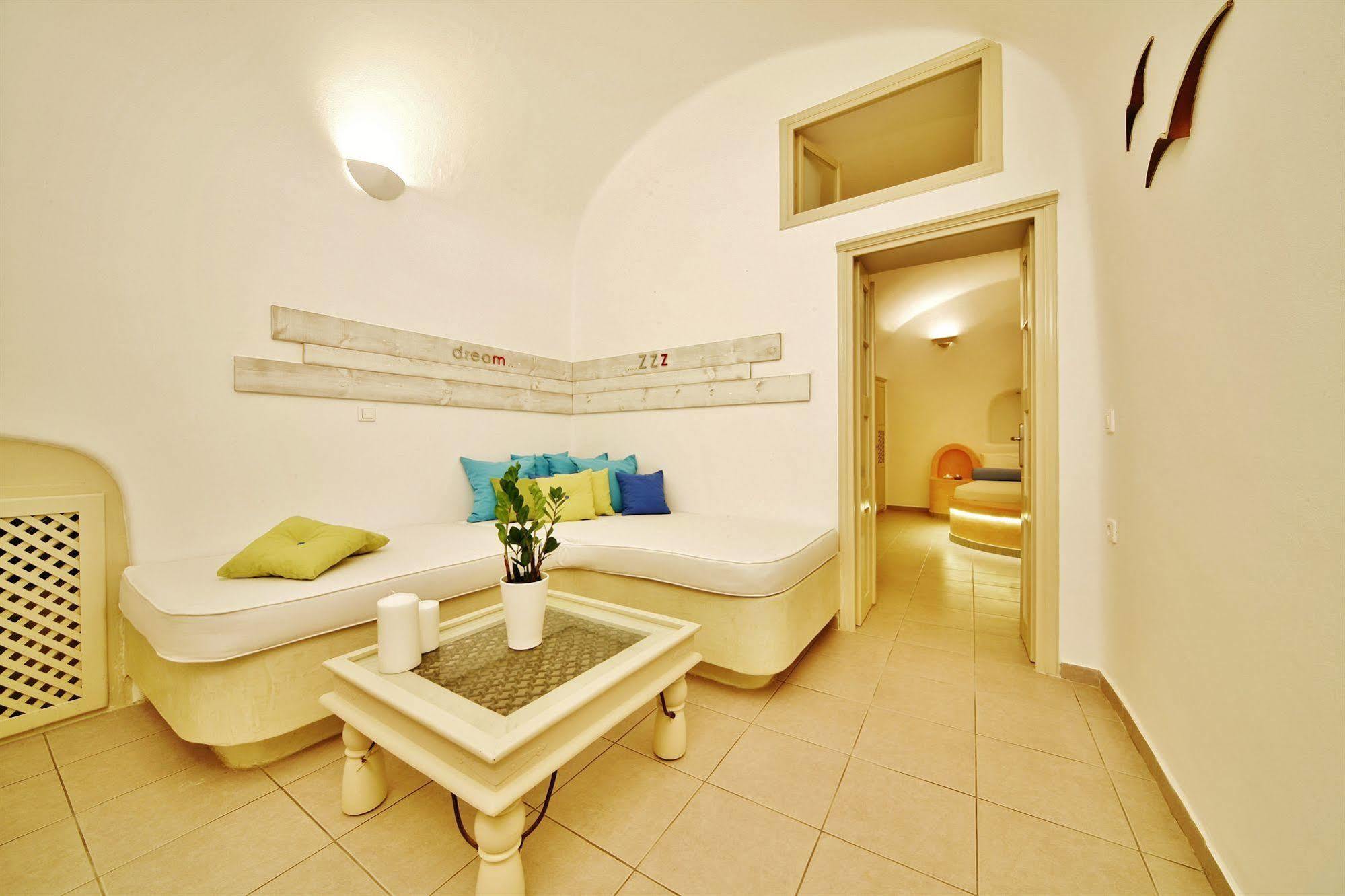 Chroma Suites Oia  Bagian luar foto