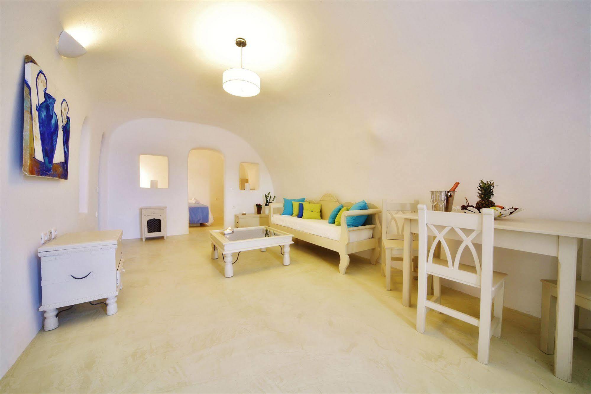 Chroma Suites Oia  Bagian luar foto